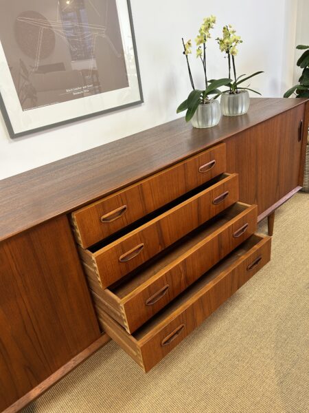 Skøn lav teak skænk - Image 5