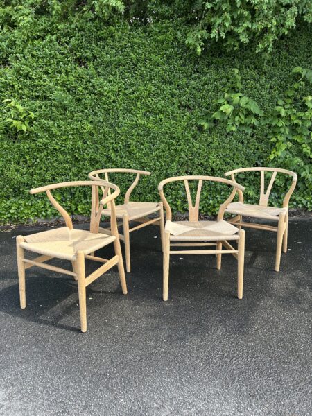6 stk. Y-stole I Eg, Designet af Hans J. Wegner