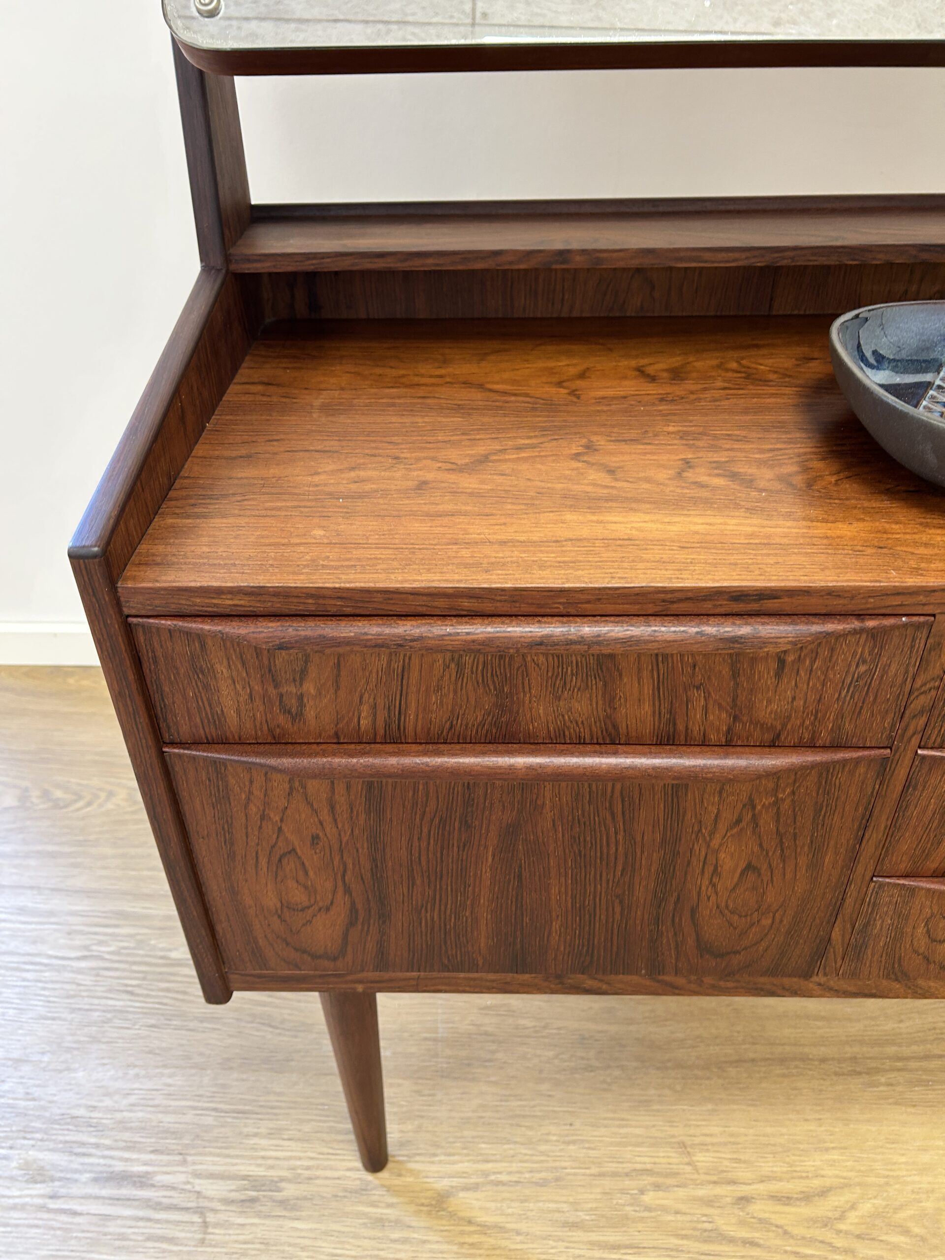 Smukt Vintage Sminkebord i Palisander - Billede 9