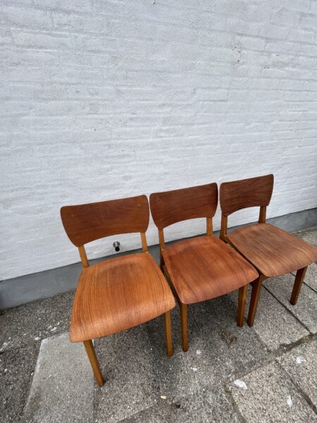 Skalstole Teak med formbøjet sæde. - Billede 3