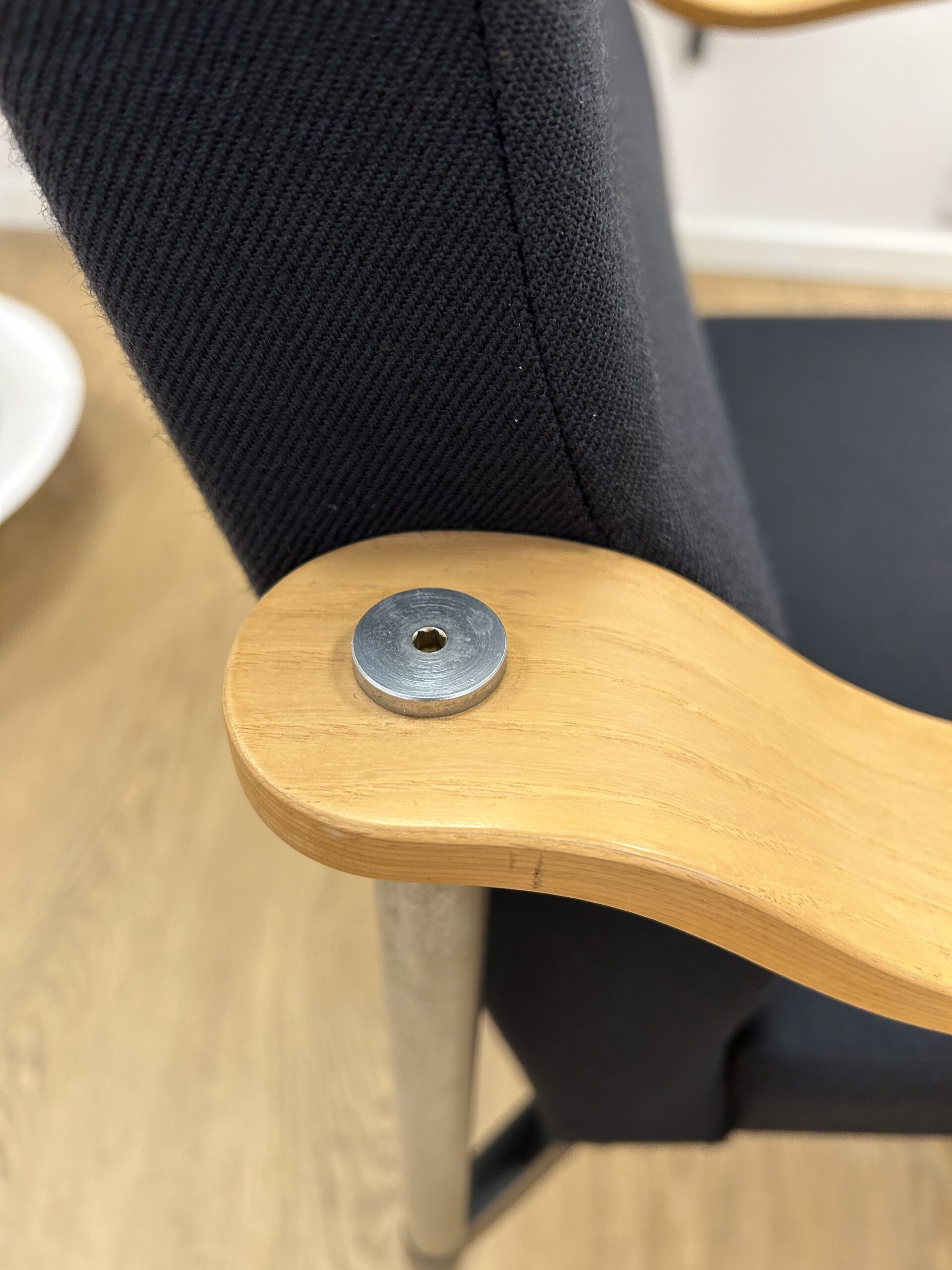 Retro Crome Cross Armstol – Komfort og Stil til Dit Hjem eller Kontor - Billede 10