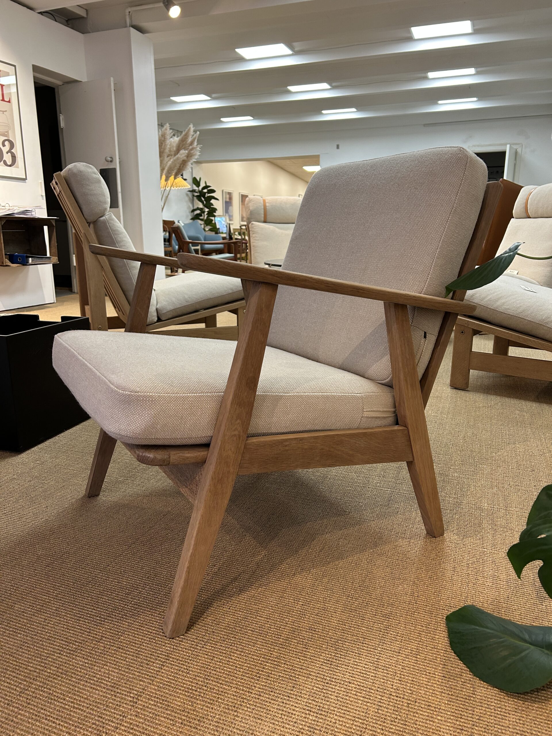 Lænestol i massiv Eg med Sandfarvet Hallingdal Uld. - Billede 8